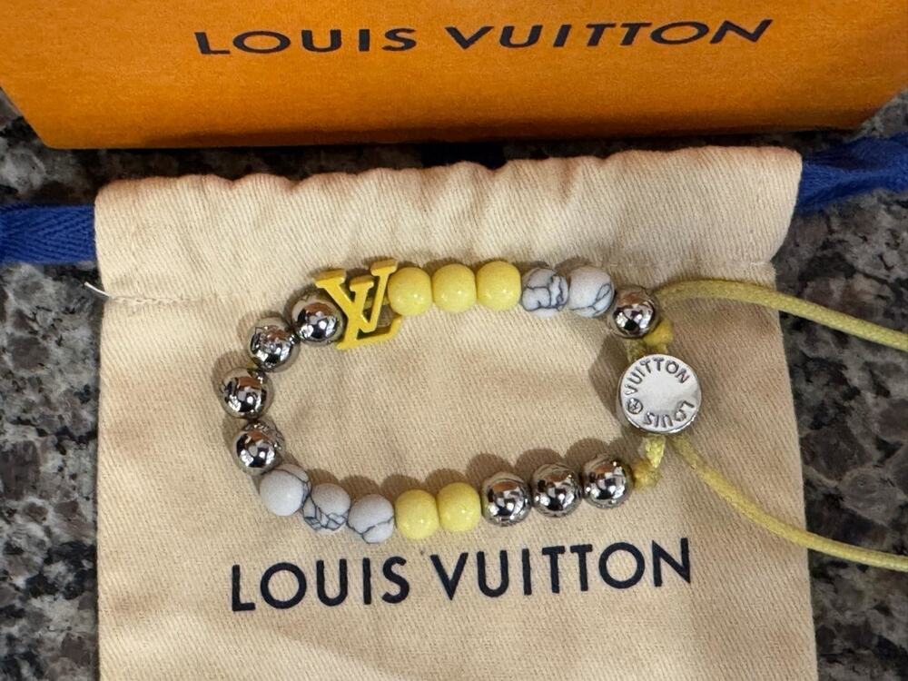 Louis Vuitton Yellow Initials Beaded Bracelet w/ Box & Dust Bag LS(341577)